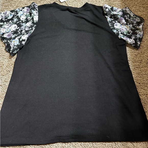 NWT bundle of 3 tops XXL - Picture 9 of 9